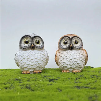 Garden Solar LED Light Outdoor Decor Resin Guardian Owl - charming decorative owls for outdoor spaces.